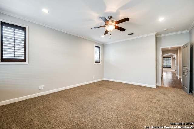 Image 24 of 44 For 127 Burr Rd  1