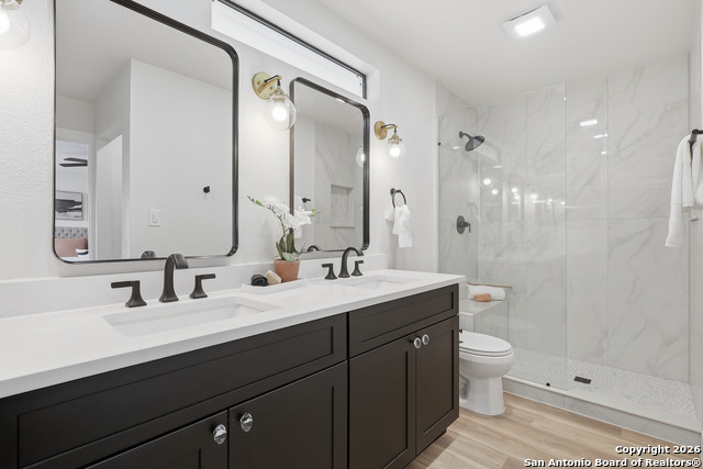 Image 25 of 38 For 15726 Timberway