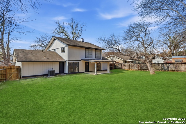 Image 34 of 38 For 15726 Timberway