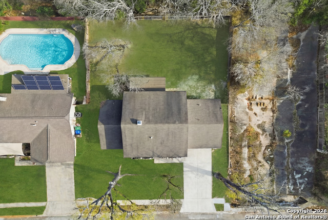 Image 35 of 38 For 15726 Timberway