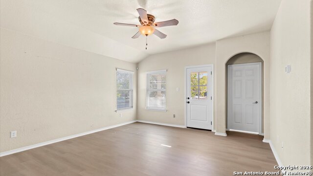 Image 8 of 31 For 7411 Hazel