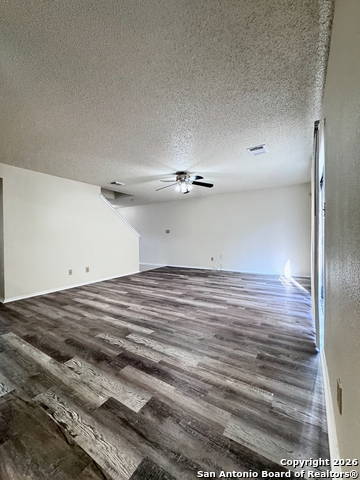 Image 5 of 27 For 9126 Centro Grande