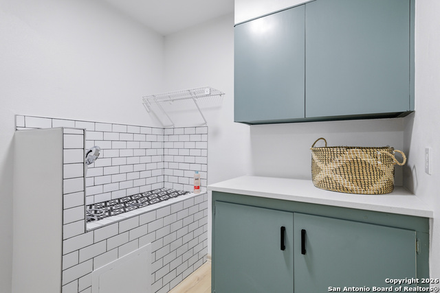 Image 36 of 45 For 626 Fawndale Ln