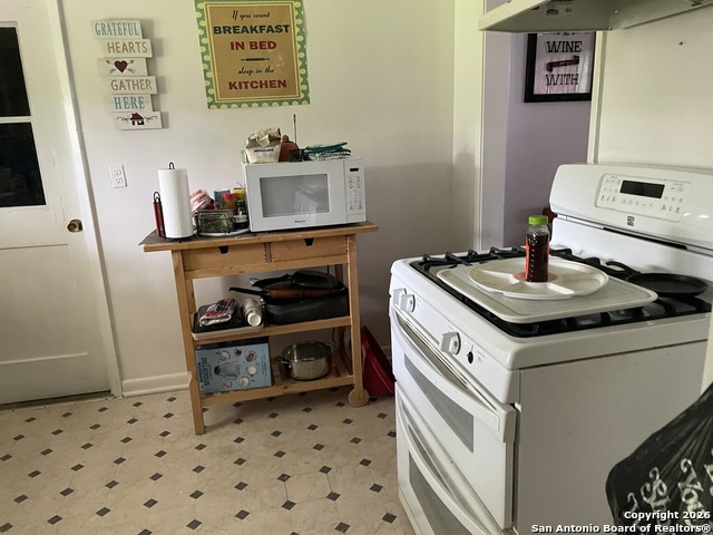 Image 4 of 8 For 234 Tansyl Drive