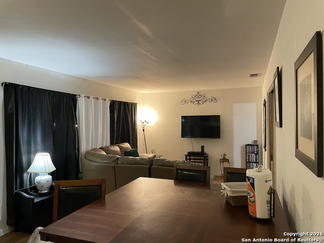 Image 7 of 8 For 234 Tansyl Drive