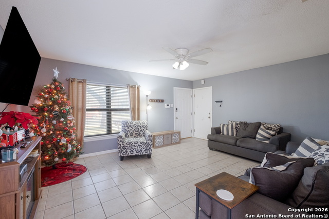 Image 6 of 18 For 4063 Gallery Sun Dr