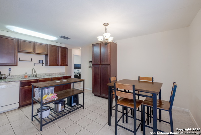 Image 7 of 18 For 4063 Gallery Sun Dr