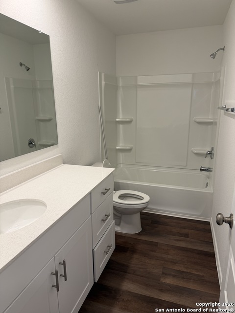 Image 27 of 36 For 148 Acorn Cir