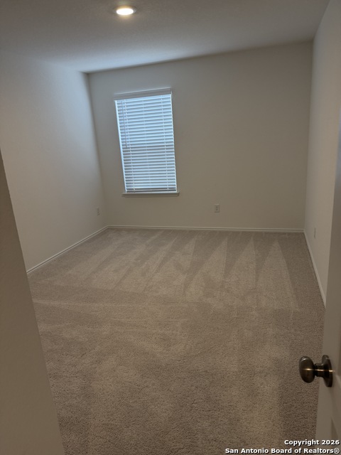 Image 30 of 36 For 148 Acorn Cir