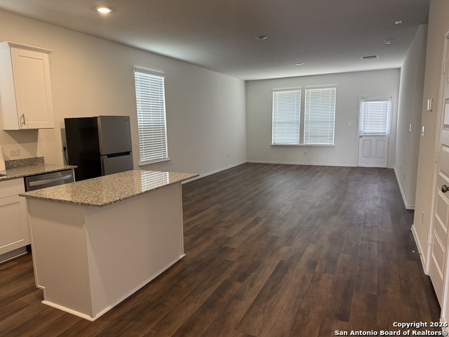 Image 7 of 36 For 148 Acorn Cir