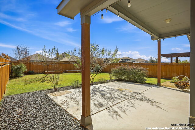 Image 22 of 25 For 8244 Breezy  