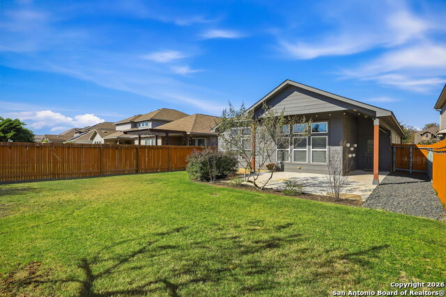 Image 23 of 25 For 8244 Breezy  