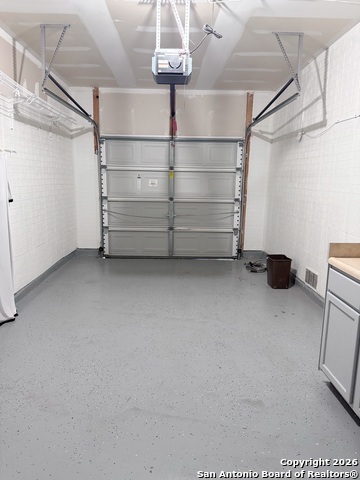 Listing photo id 21 for 6730 Biscay Harbor