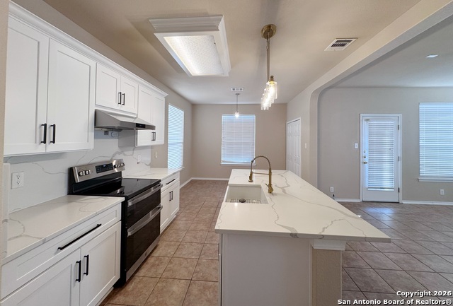 Listing photo id 6 for 6730 Biscay Harbor