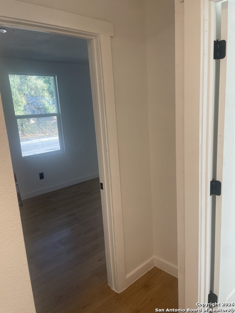 Image 19 of 27 For 3114 Saturn  