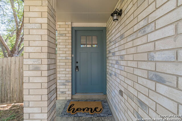 Image 4 of 33 For 1947 Queen Victoria