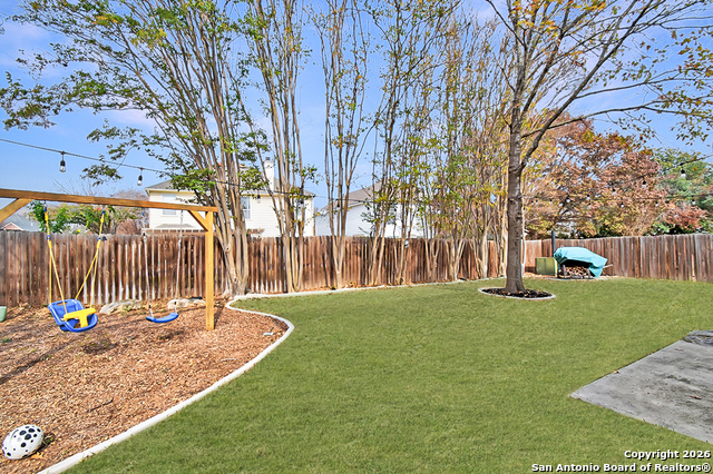 Image 22 of 23 For 6407 Jade  