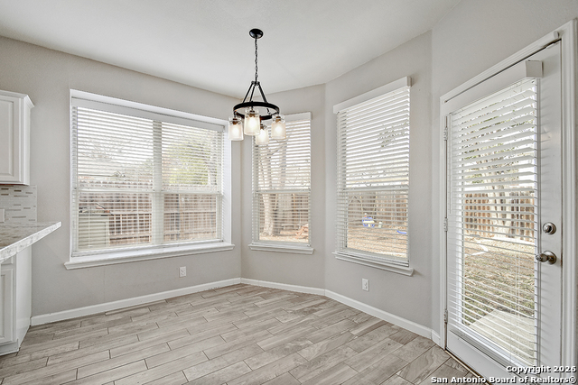 Image 6 of 23 For 6407 Jade  