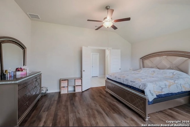 Image 9 of 18 For 1625 Pitcher Bend