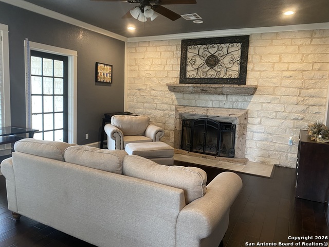 Image 15 of 48 For 32010 Oak Ridge