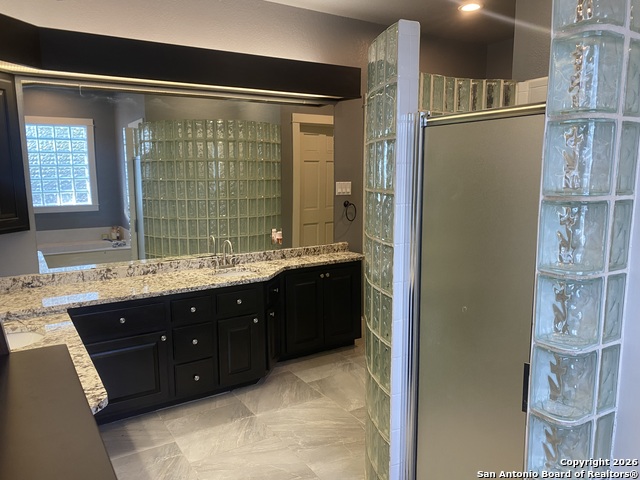 Image 29 of 48 For 32010 Oak Ridge