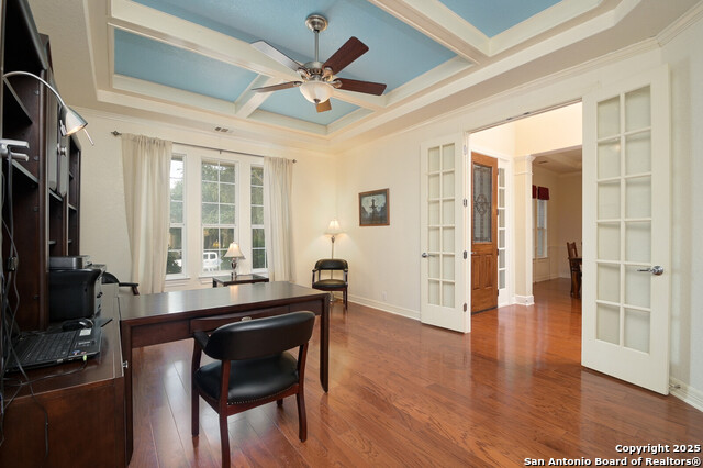 Image 32 of 38 For 4630 Grass Fight