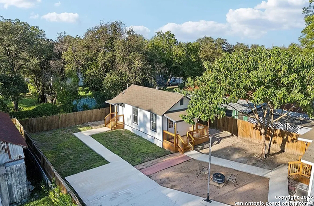 Image 20 of 21 For 1006 Center  