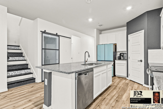 Image 5 of 21 For 3306 Junction Bay