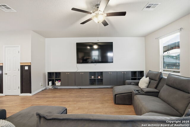 Image 16 of 59 For 5726 Chestnut Xing