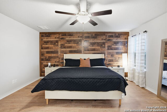 Image 24 of 59 For 5726 Chestnut Xing