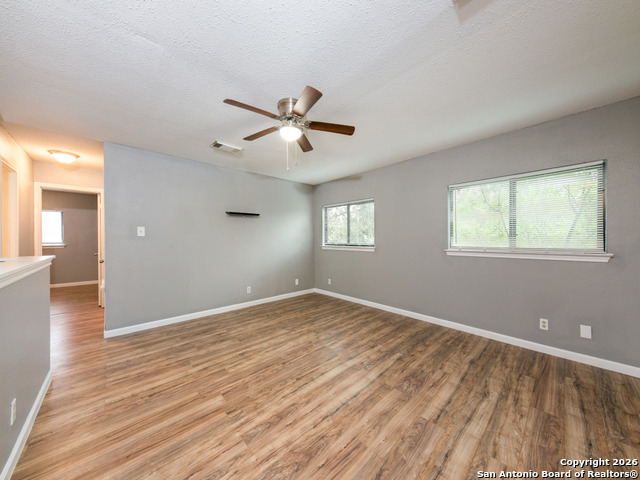 Image 2 of 12 For 7811 Encanto Vista