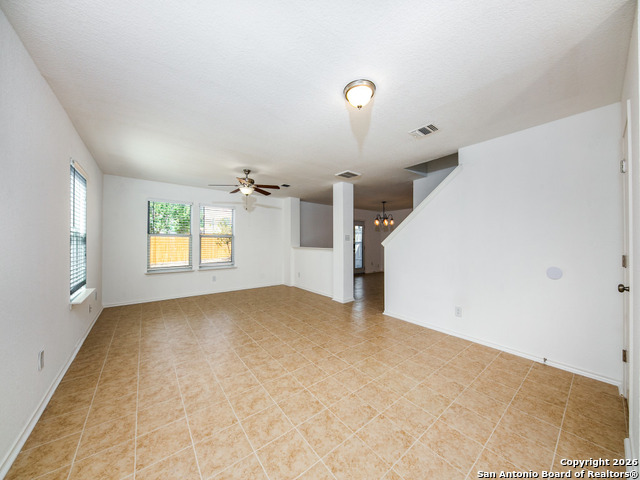 Listing photo id 9 for 6327 Fence  