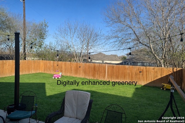 Listing photo id 11 for 3202 Carswell Bend