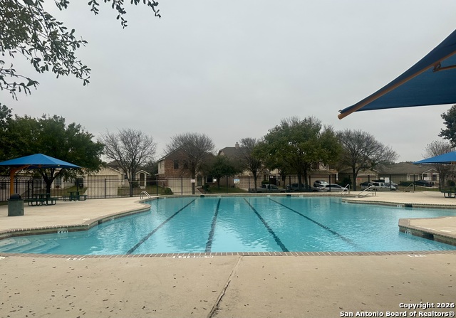 Listing photo id 15 for 3202 Carswell Bend