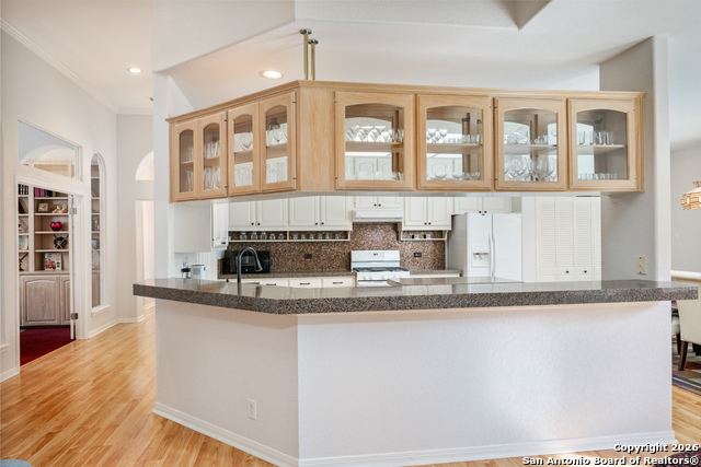 Image 13 of 54 For 33 Wolfeton  