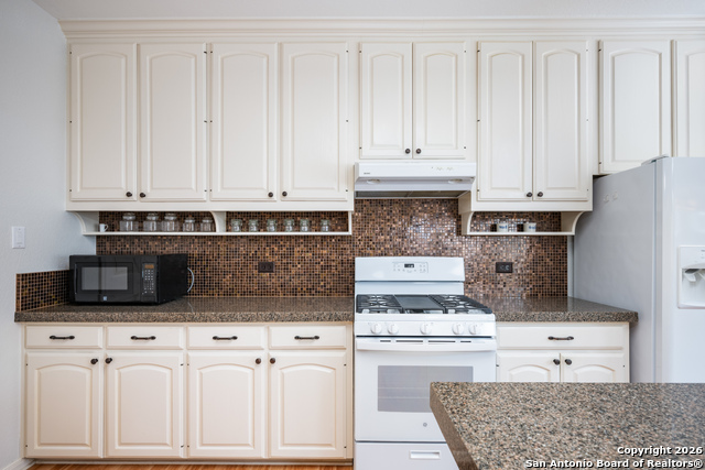 Image 14 of 54 For 33 Wolfeton  