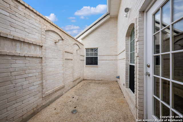 Image 32 of 54 For 33 Wolfeton  