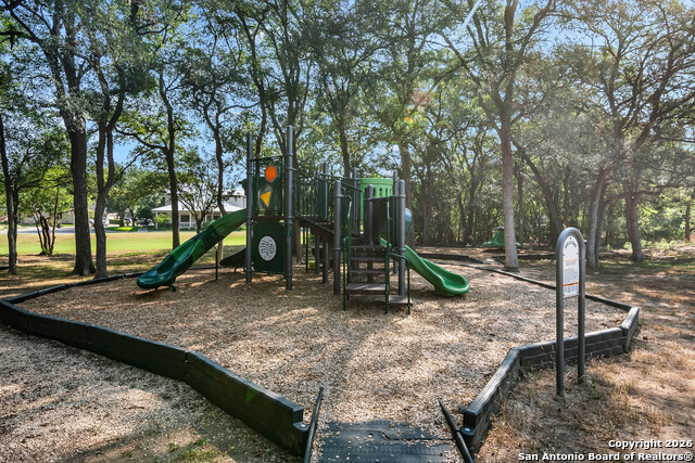 Image 46 of 54 For 33 Wolfeton  