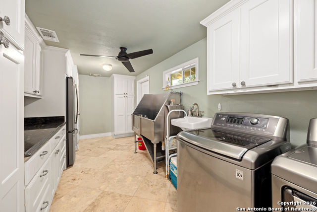 Image 18 of 46 For 338 Prinz Dr