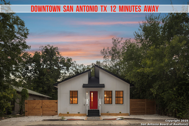 Details for 1722 Ridgewood Ct W, San Antonio, TX 78201