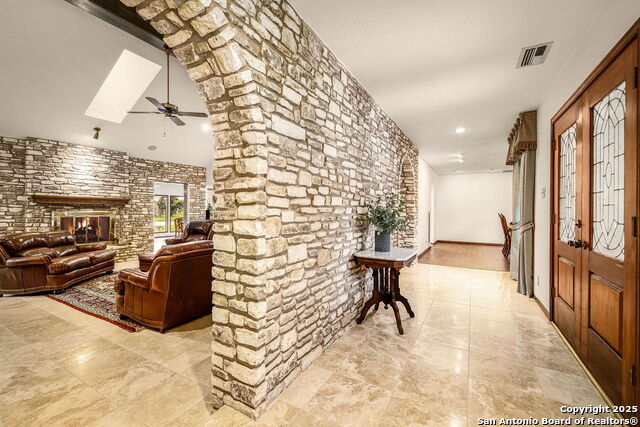 Image 14 of 68 For 9606 Meadow Rue