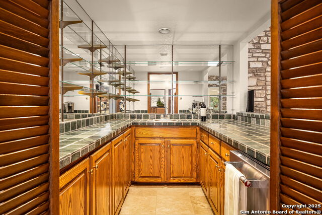 Image 23 of 68 For 9606 Meadow Rue