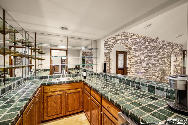 Image 24 of 68 For 9606 Meadow Rue