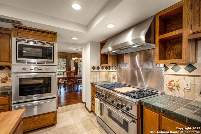 Image 25 of 68 For 9606 Meadow Rue