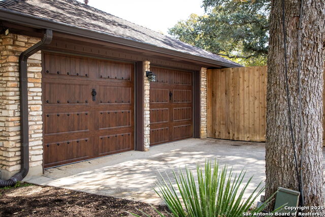 Image 5 of 68 For 9606 Meadow Rue