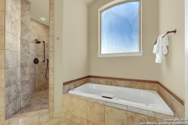 Image 35 of 50 For 1745 Lakeside W