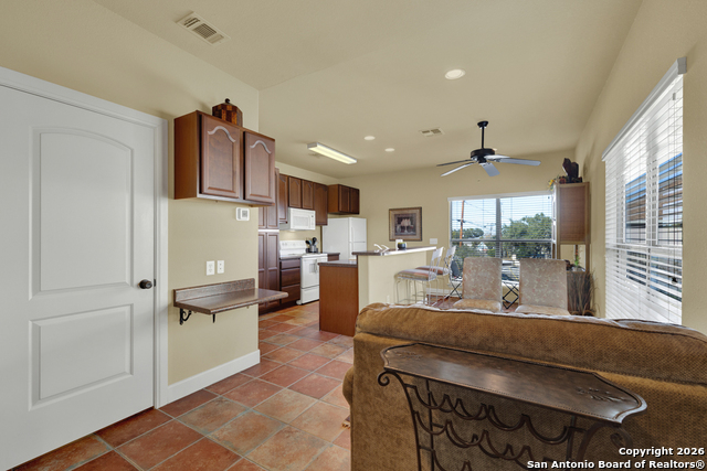 Image 44 of 50 For 1745 Lakeside W