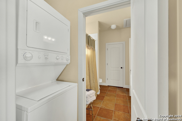 Image 48 of 50 For 1745 Lakeside W