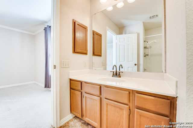 Image 10 of 12 For 4212 Medical Dr  911