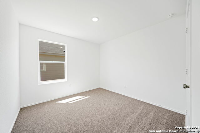 Image 20 of 23 For 3624 Axis Hill St